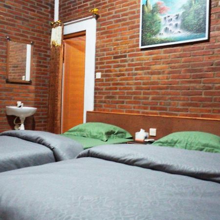 Berkah Homestay Магеланг Экстерьер фото