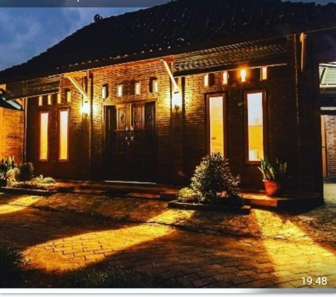 Berkah Homestay Магеланг Номер фото